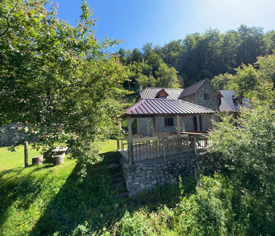 Guest House Gjelaj Theth Εξωτερικό φωτογραφία