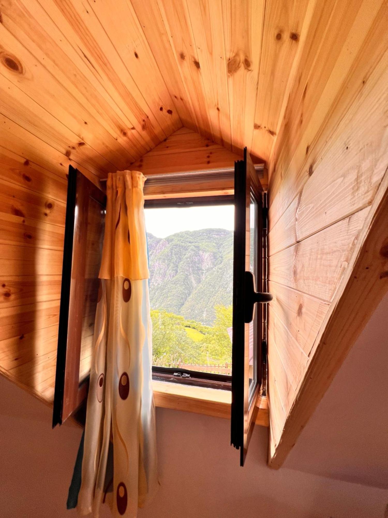 Guest House Gjelaj Theth Εξωτερικό φωτογραφία